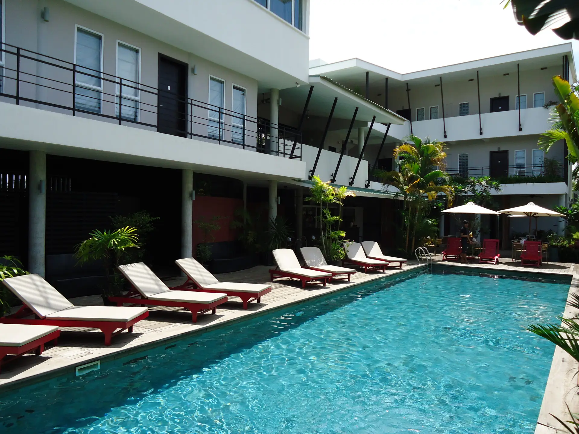 pool-05